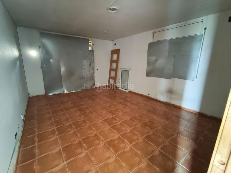 Foto b560a725-b6d7-4c18-8ed3-bedd8273bc17. Haus mit parking in Torre de Claramunt (La)