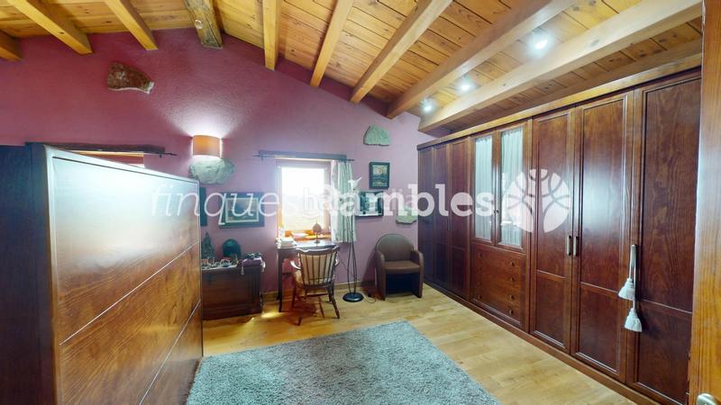 Foto 2211b3f6-fb7f-448a-9a7f-78313f203bd1. Casa finca exclusiva en la garrotxa 46 hectáreas de naturaleza y tranquilidad en Mieres