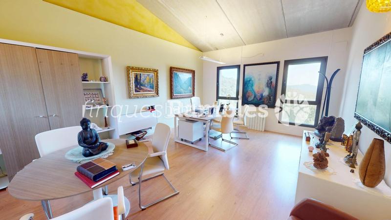 Foto ad6ae3b7-39d7-4240-9a1f-fcfb358c8ed5. Casa finca exclusiva en la garrotxa 46 hectáreas de naturaleza y tranquilidad en Mieres