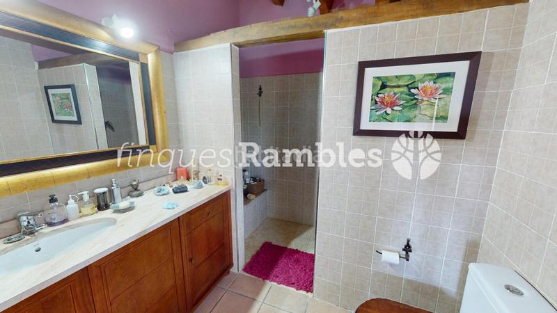 Foto d0d28925-a256-4a9f-9adf-64f37cf5b464. Casa finca exclusiva en la garrotxa 46 hectáreas de naturaleza y tranquilidad en Mieres