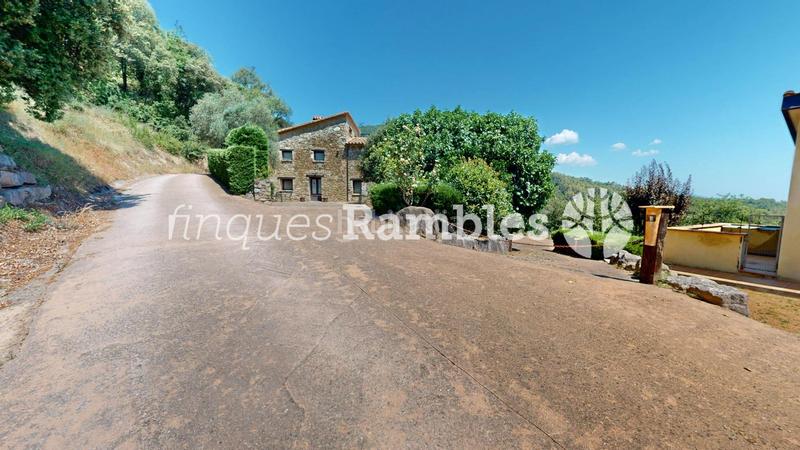 Foto e7789582-94a4-4fac-b5e7-33073fa5cbca. Casa finca exclusiva en la garrotxa 46 hectáreas de naturaleza y tranquilidad en Mieres