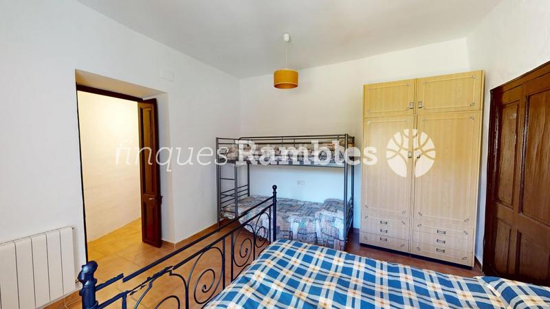 Foto 2feb0dbe-cc0c-4594-b2f0-57f2b7346c78. Casa amb calefacció aparcament piscina a Copons