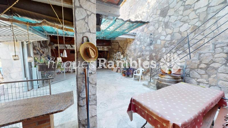 Foto 46ec1b35-8d06-4182-a473-9d6d8da919d8. Casa amb calefacció aparcament piscina a Copons