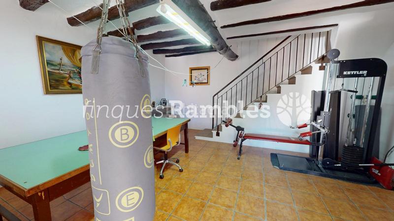 Foto b9aab135-3067-4faa-887e-bd41d15f7206. Casa amb calefacció aparcament piscina a Copons