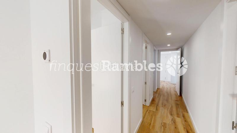 Foto b48e852b-6de8-42dd-ad33-af23a4855968. Piso promoció dobra nova a la plaça del rei en Centre Igualada