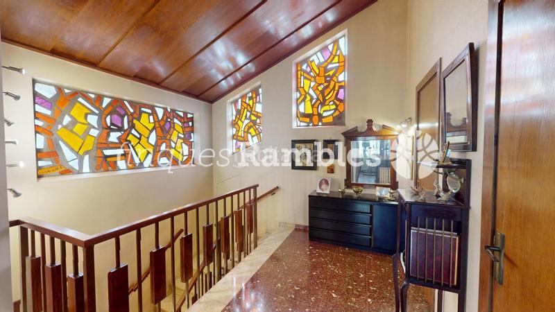 Foto 293b05d0-6b60-44d0-b9e0-caea868acb87. Casa preciosa torre amb gran jardí i piscina a set camins en Igualada