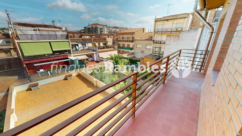 Foto 1b4902e9-5fcf-4a5f-8d77-69af63fd9011. Casa amb calefacció aparcament a Ponent - Set Camins Igualada