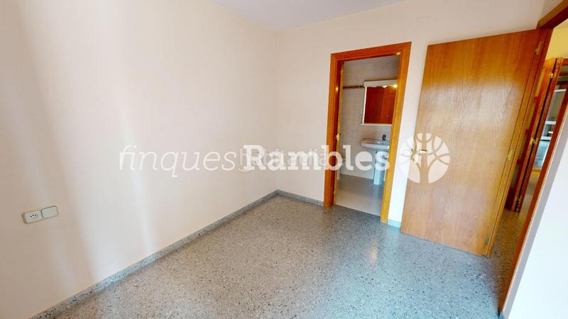 Foto 45698aca-6cd7-41f8-b31c-c0d7e316071a. Casa amb calefacció aparcament a Ponent - Set Camins Igualada