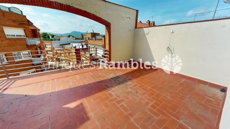 Foto 77f58449-f82b-4477-b0b9-2b6eb57ca815. Casa amb calefacció aparcament a Ponent - Set Camins Igualada