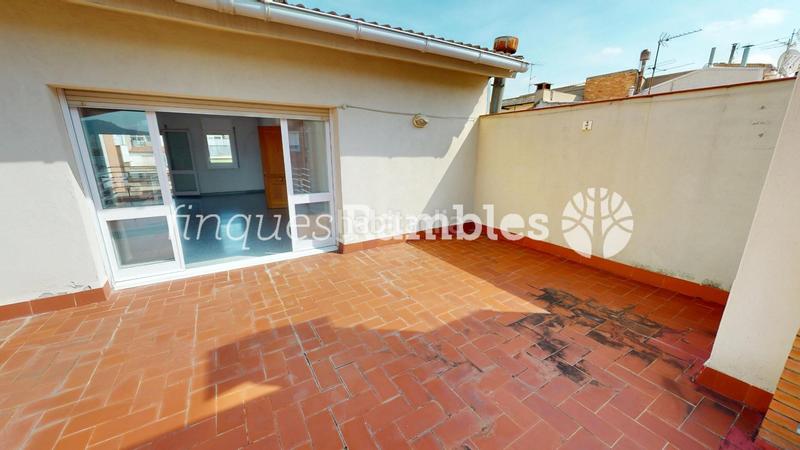 Foto a43b4749-6911-48ca-bfc7-8bd5d9ca11cd. Casa amb calefacció aparcament a Ponent - Set Camins Igualada