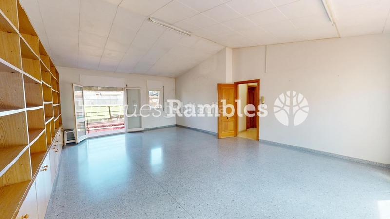 Foto d3475a6f-a99f-4263-b6d1-0a20c9f198da. Casa amb calefacció aparcament a Ponent - Set Camins Igualada