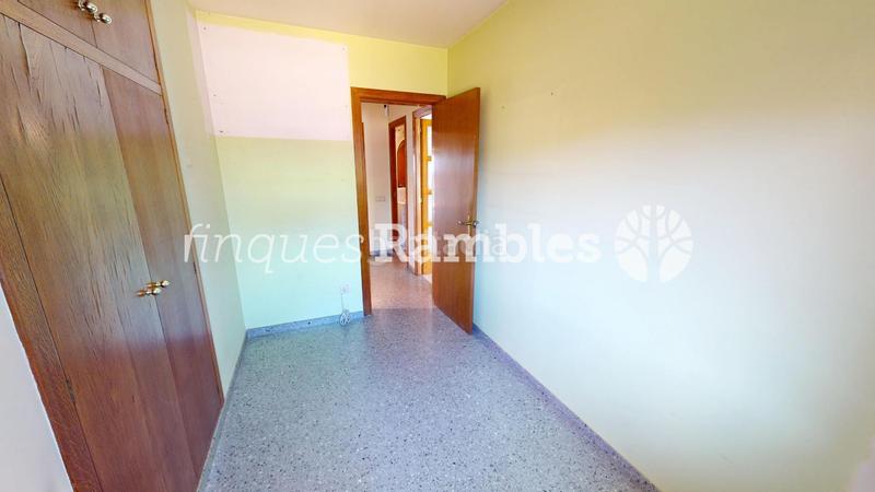 Foto ee38b4fd-c126-4545-8361-128747fe8baf. Casa amb calefacció aparcament a Ponent - Set Camins Igualada