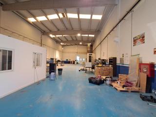 Lloguer Nau industrial a Polígon Industrial. Nave industrial en alquiler