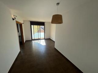 Location Appartement à Centre. Pis seminuevo de una habitación  plaza de parking en centro