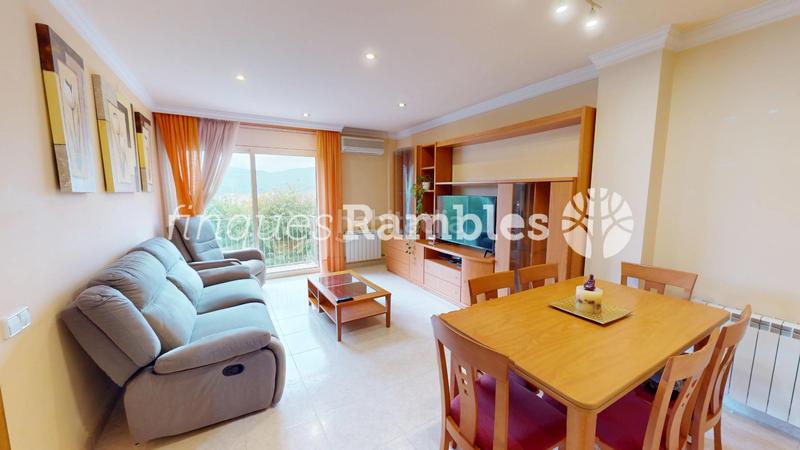 Foto 23d53de2-4a37-4341-b163-74b19a40ec7b. Dúplex amb calefacció aparcament a Vilanova del Camí