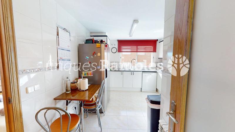 Foto 087af3a7-2113-4804-9caa-952dbd7294ac. Appartement avec chauffage parking dans Llevant Igualada