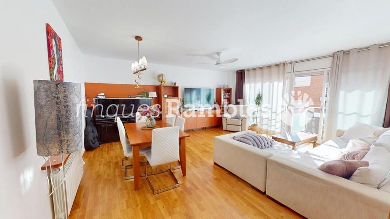 Foto 2a5c3496-f8a9-4485-b486-c78a5b402ea6. Appartement avec chauffage parking dans Llevant Igualada