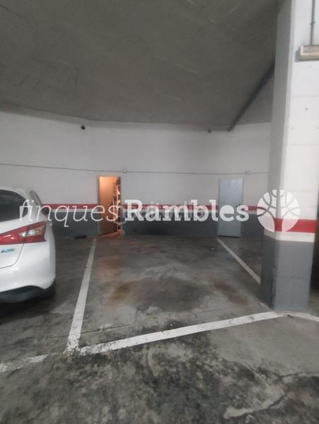 Foto 8033bffe-730c-4a1d-9d7b-d612b7dcfb2a. Appartement avec chauffage parking dans Llevant Igualada