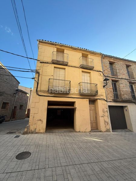 Foto ba9c4269-6de4-4d05-bf87-37cc22121bae. Casa amb aparcament a Sant Martí de Tous
