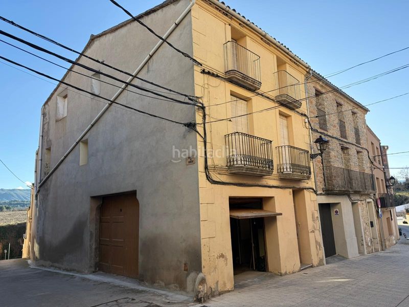 Foto f7d75990-f85b-4897-8750-8668e1c7de0d. Casa amb aparcament a Sant Martí de Tous