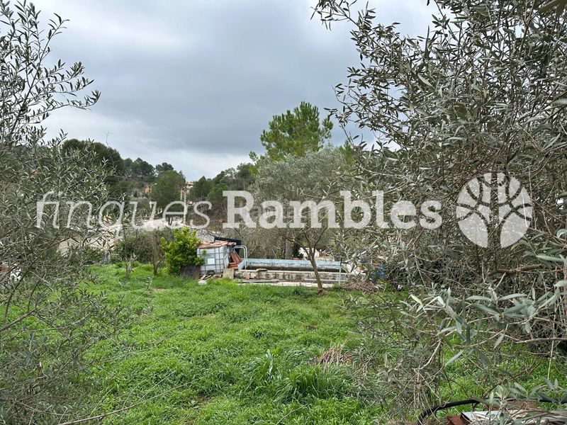 Foto 8a7a2cac-809c-4d66-8150-46c1d3b490e4. Residential plot in Pobla de Claramunt (La)
