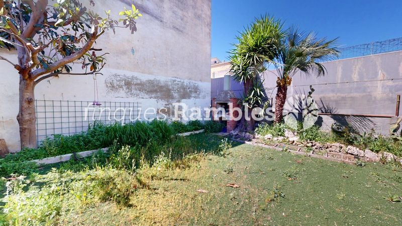 Foto 4063718b-15f0-4a5c-a02e-744b49897c5a. Casa amb aparcament a Masquefa