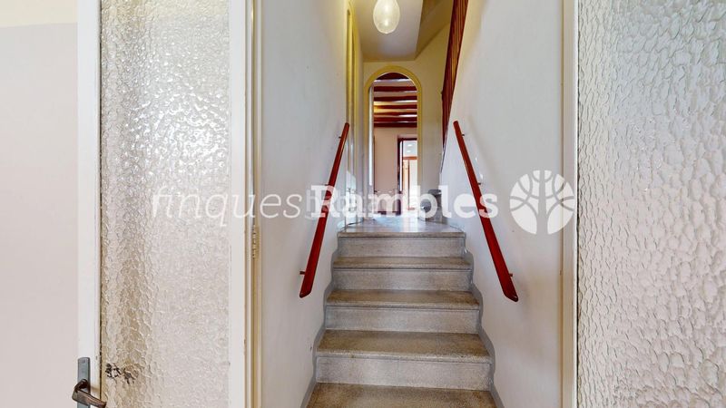 Foto 668049e1-6a6c-473b-abd5-5a1abf66811b. Casa amb calefacció a Capellades