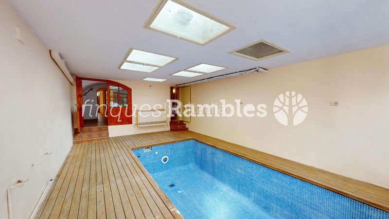 Foto 74b23c05-6d01-44b9-b202-0d4b14a51d1b. Casa amb calefacció a Capellades