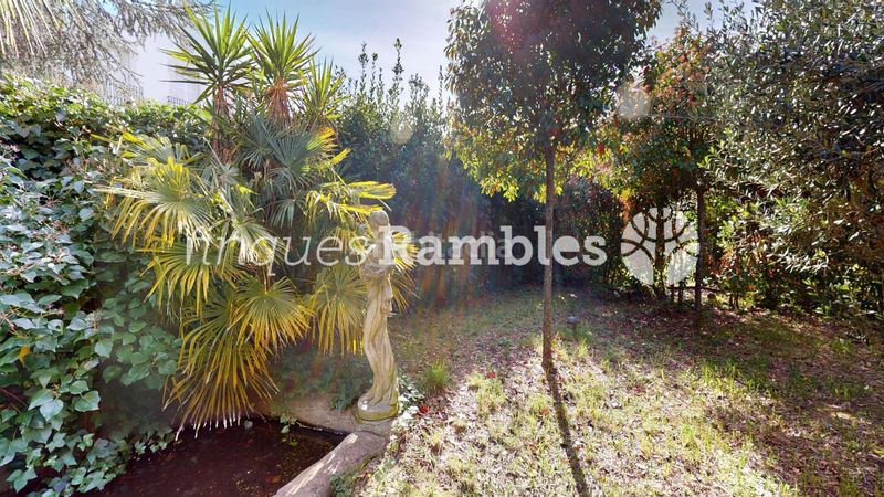Foto a4d5aa30-822f-4e53-b02f-81d9bb5cc9e6. Casa amb calefacció a Capellades