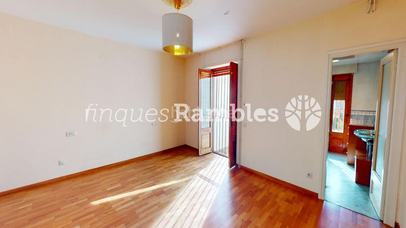 Foto a6b39be3-eb76-45a9-9f3f-e042ca58fbae. Casa amb calefacció a Capellades