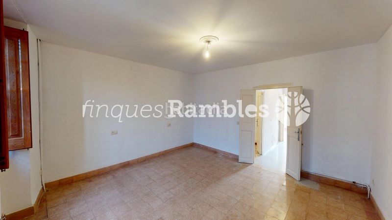 Foto d3a00f77-8f30-4705-94a8-542be112aa9f. Casa amb calefacció a Capellades