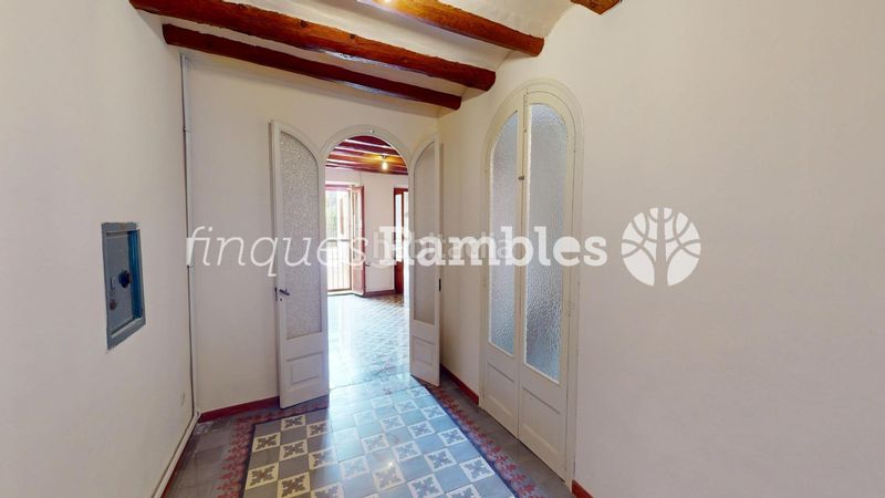Foto f3215497-2053-4d40-b7a5-c58748a2037a. Casa amb calefacció a Capellades