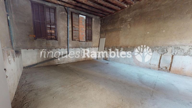 Foto 3092fa51-5ee8-45e4-a0b7-eabf8b1b30c5. Pis a Centre Igualada