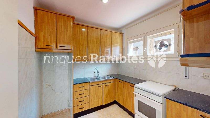 Foto 5eeecbf3-1850-4736-9d8c-ec653473c1aa. Pis a Centre Igualada