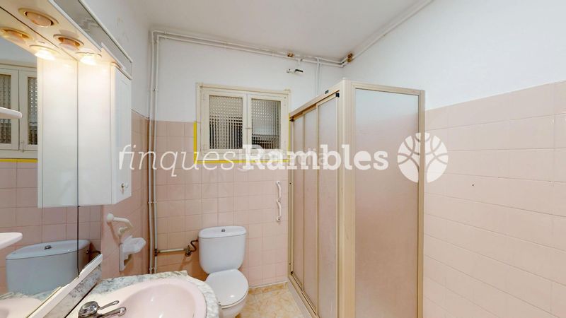 Foto 99057666-3450-46e9-906d-e28d0a96fa1e. Pis a Centre Igualada