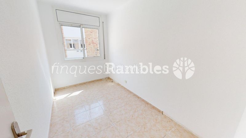 Foto a4f67d08-cf3b-407b-9a29-1c8005e2cf53. Pis a Centre Igualada