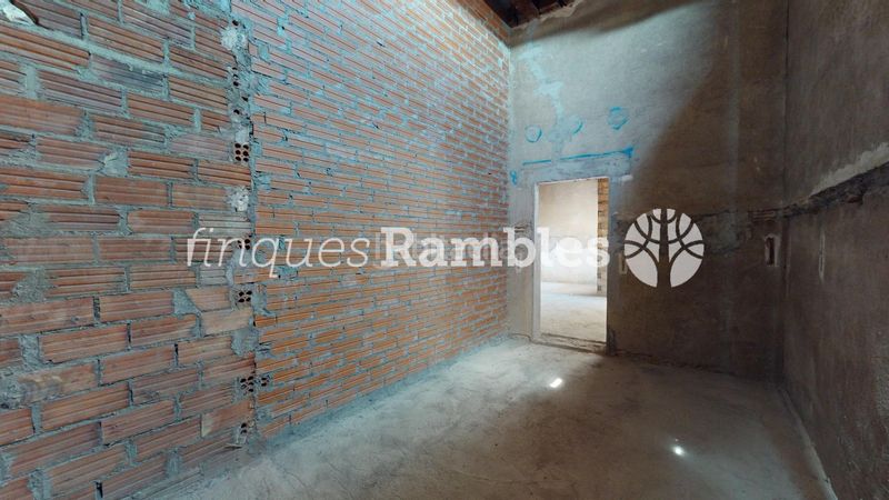 Foto ae9835c0-01f2-4195-a068-87b6a9a433d6. Pis a Centre Igualada