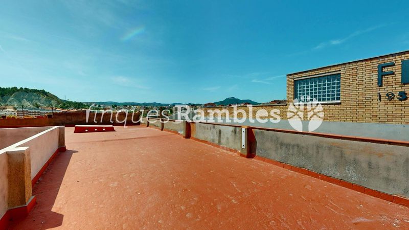 Foto b7af4eb6-73d1-4e99-a41c-8c985434da9a. Pis a Centre Igualada