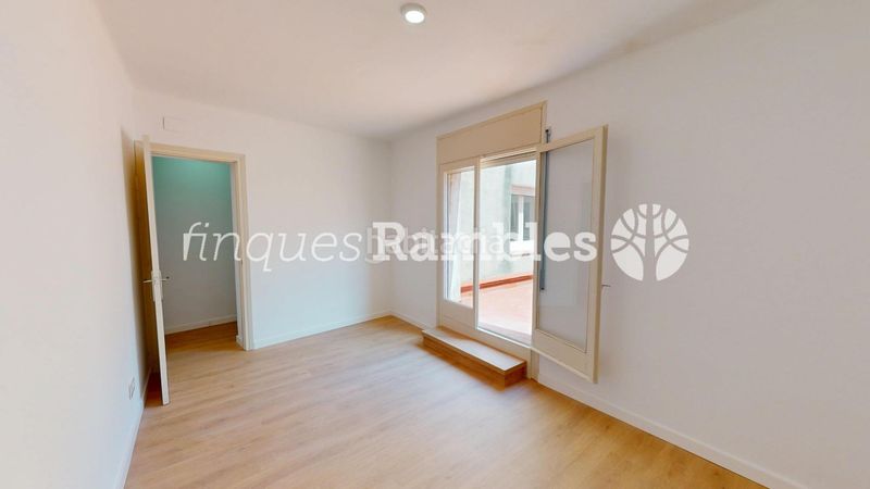 Foto 4c320f81-677b-47b7-80bc-3b86bd9f81ea. Pis a Centre Igualada