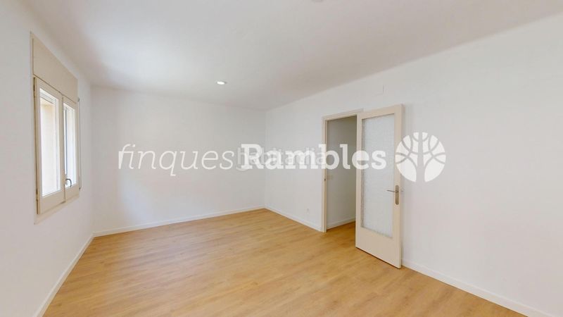 Foto 7bfc3221-c7bb-4e07-ac21-8e27ca4949f9. Pis a Centre Igualada