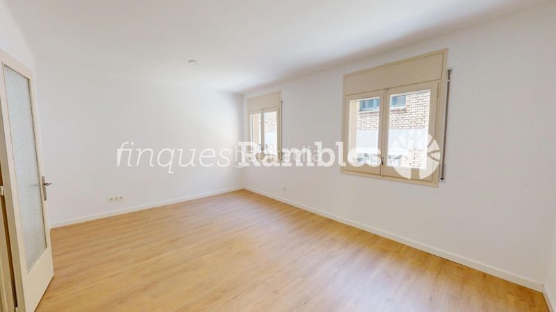 Foto ac127fe1-6b8a-48d5-9e3a-8facb0fbfa2d. Pis a Centre Igualada