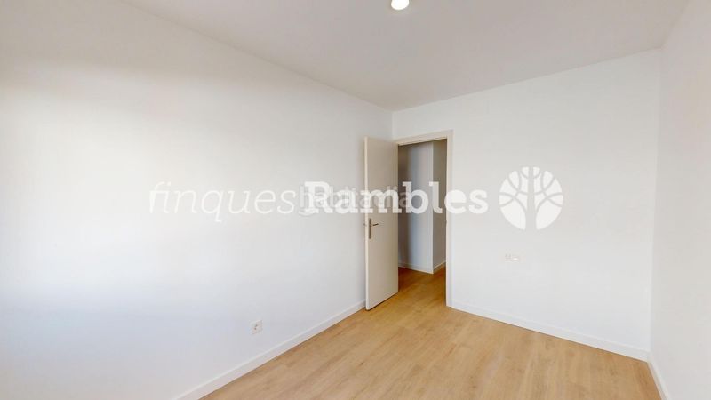 Foto 17e5fb68-7fd3-4601-9e93-e2ff48175277. Pis a Centre Igualada