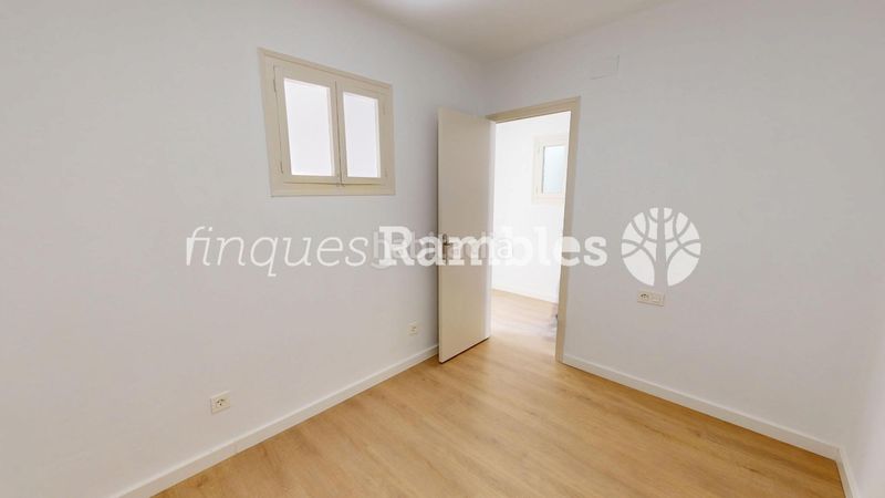 Foto a8be28dc-ed10-4e23-9083-5c464988251b. Pis a Centre Igualada