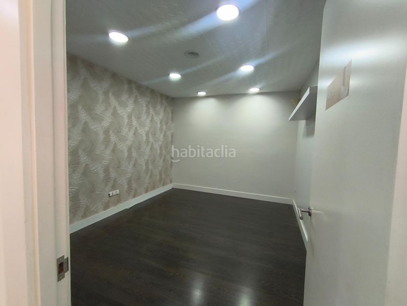 Foto 096c5f03-db44-4d4f-b46d-4ceed63d40f5. Local comercial a Centre Igualada