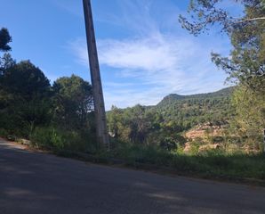 Terreno residenziale in Pobla de Claramunt (La). El teu solar, els teus metres i la teva zona. solar en venta a l