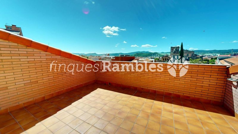 Foto 0e183d39-ee11-491f-90b0-2ade7e0694d3. Dúplex amb calefacció a Ponent - Set Camins Igualada