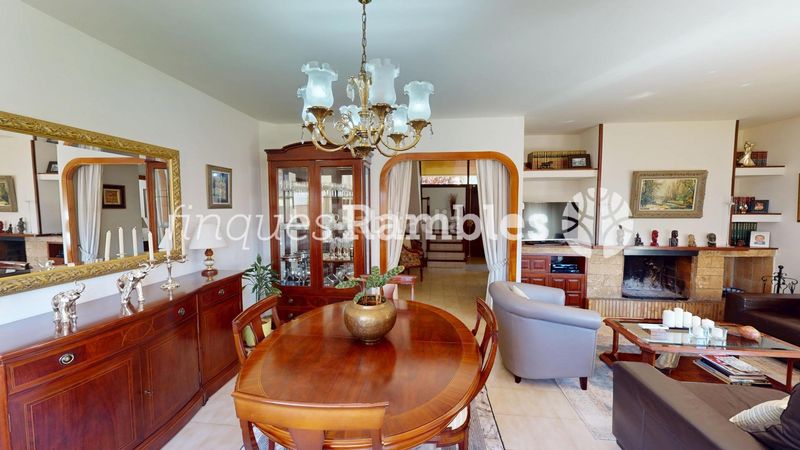 Foto 46027679-a58e-4be9-b8ed-ac533437d7a6. Casa amb calefacció aparcament a Capellades