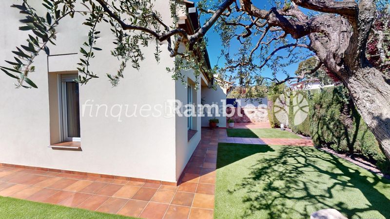 Foto c8e154ab-cd0a-4a87-b15b-c2d8cd9fece4. Casa amb calefacció aparcament a Capellades