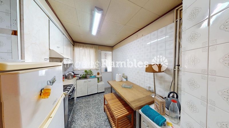 Foto 43207698-86c9-4a5a-b51a-3607f04ac4a1. House with parking in Centre Igualada