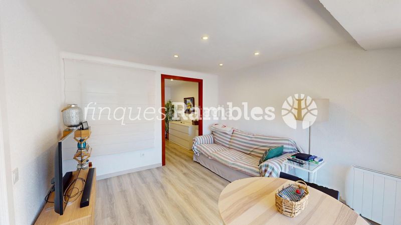 Foto 6b1dc3e8-98de-437f-be58-c0b4ecee2b21. House with parking in Centre Igualada